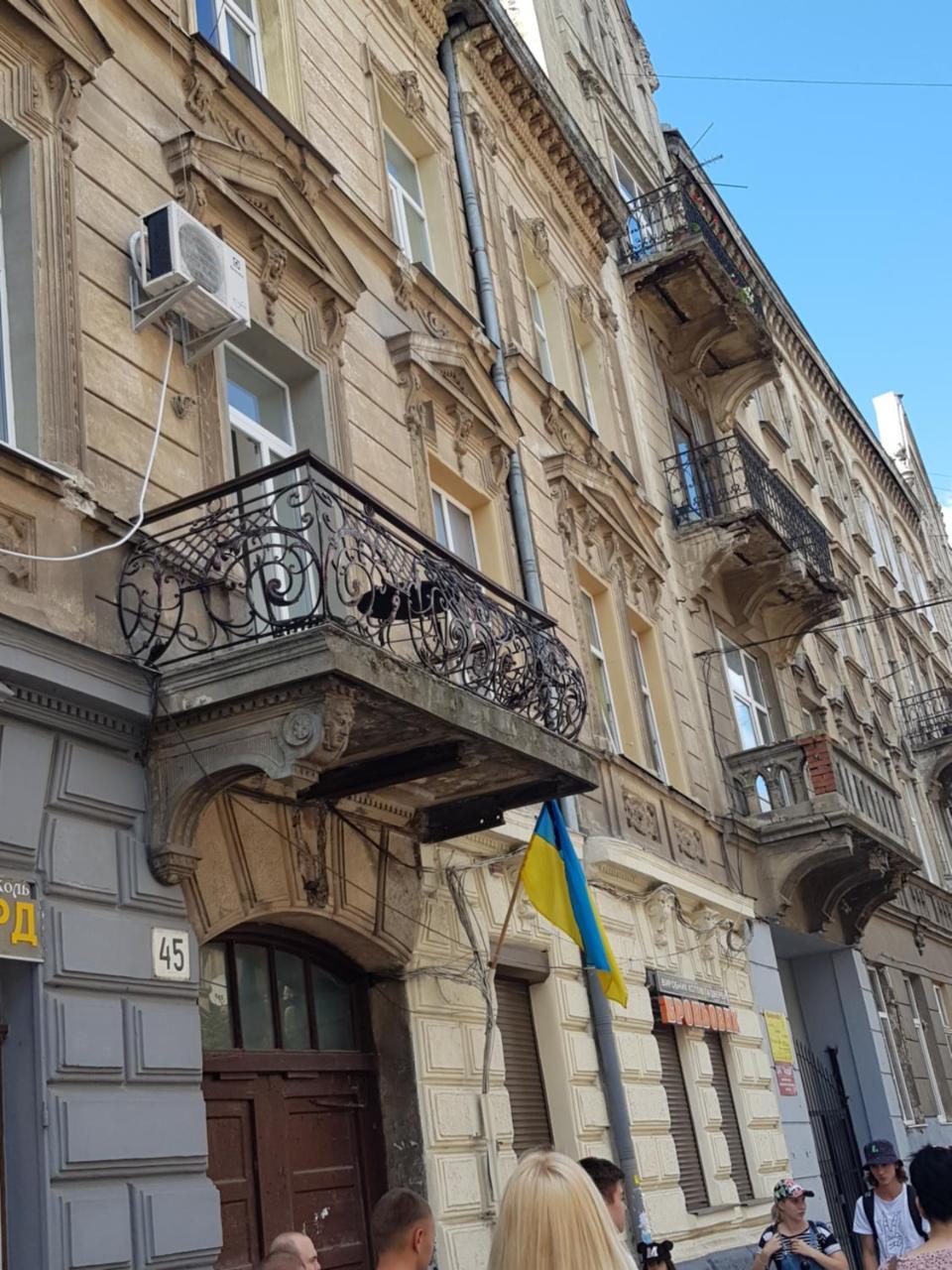 Vip Apartment In ♥ Of Lviv Exterior foto